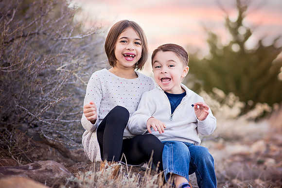 Sara Ashley SASHLEYSTUDIO Desert Sunset Family Session Kara & Jay